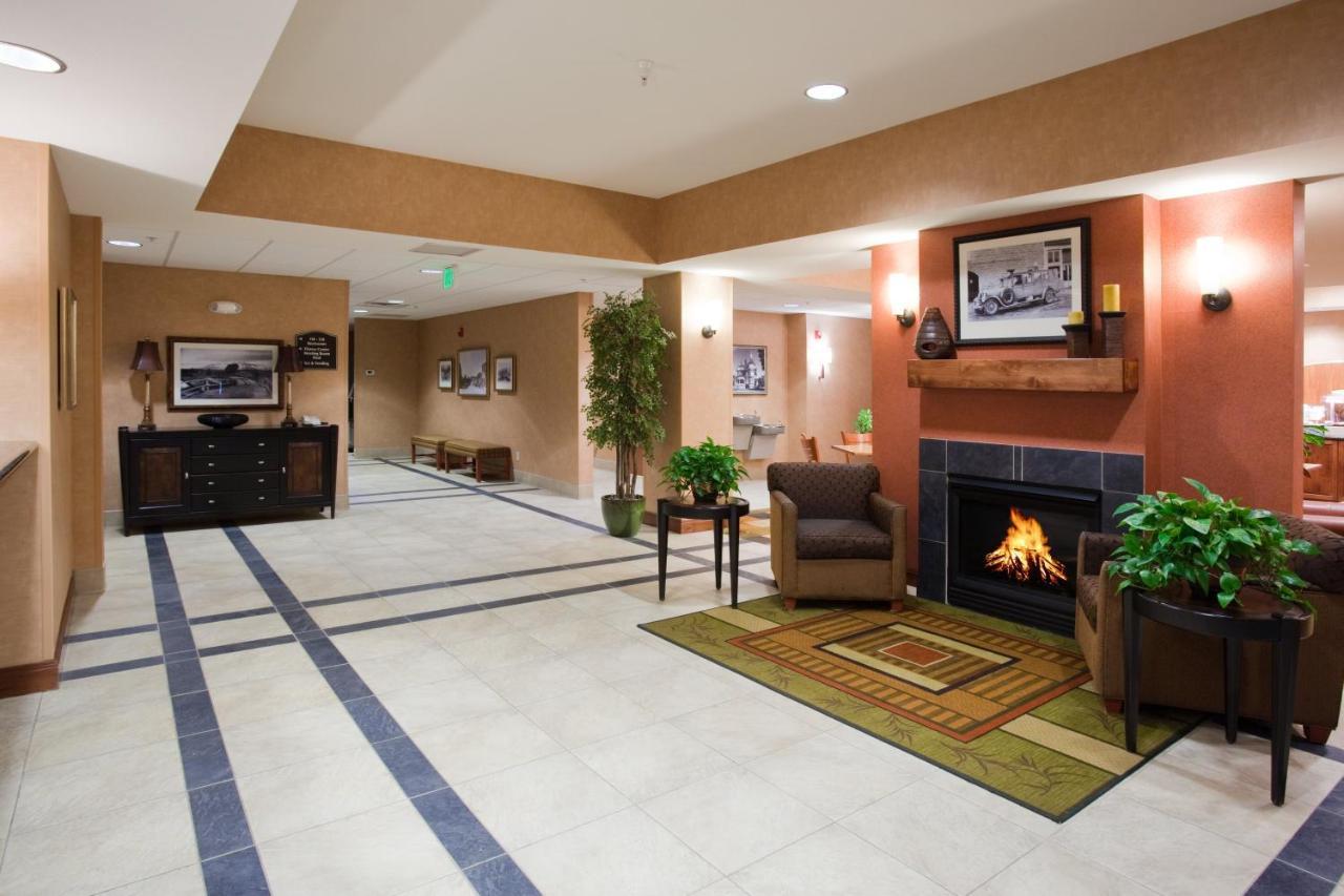 Holiday Inn Express Rawlins By Ihg Exterior photo